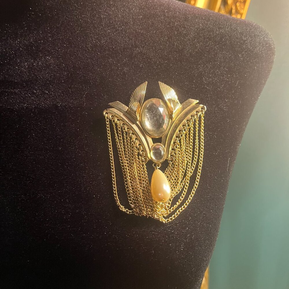 Vintage Egyptian Revival Art Deco Gold Tone Brooch w/ Faux Pearl and Rhinestone